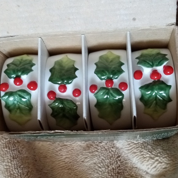 Vintage Bone China Napkin Rings - Picture 7 of 10